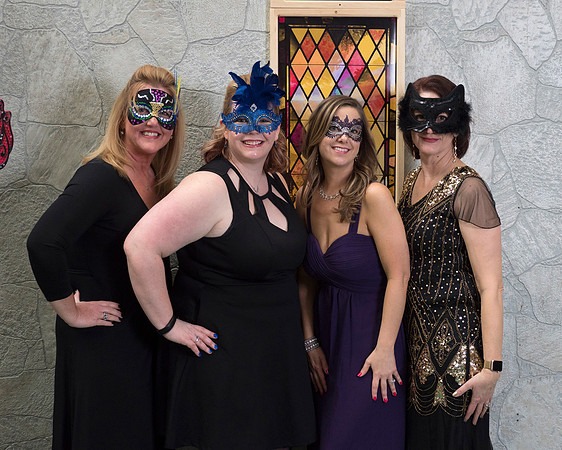 2018 Masquerade078