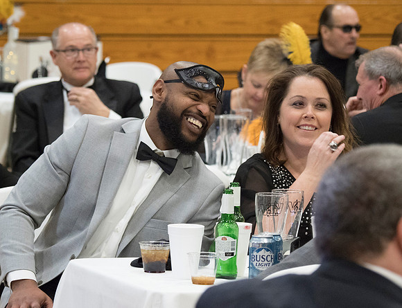 2018 Masquerade086