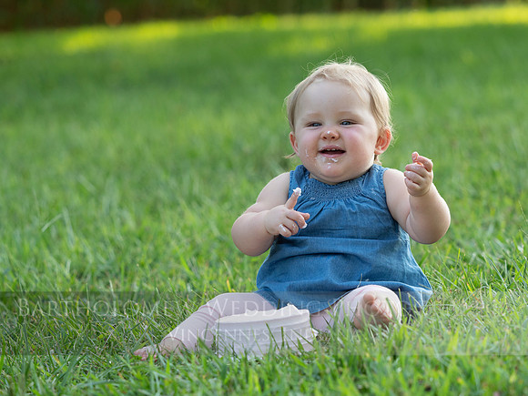 Nora one year055