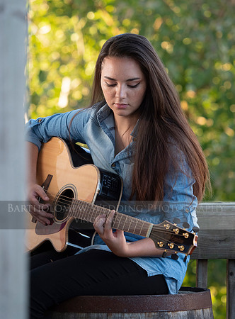 Damaris048